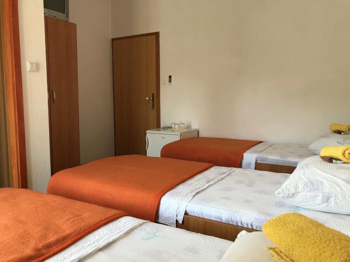 Room Ivana Неум Екстериор снимка